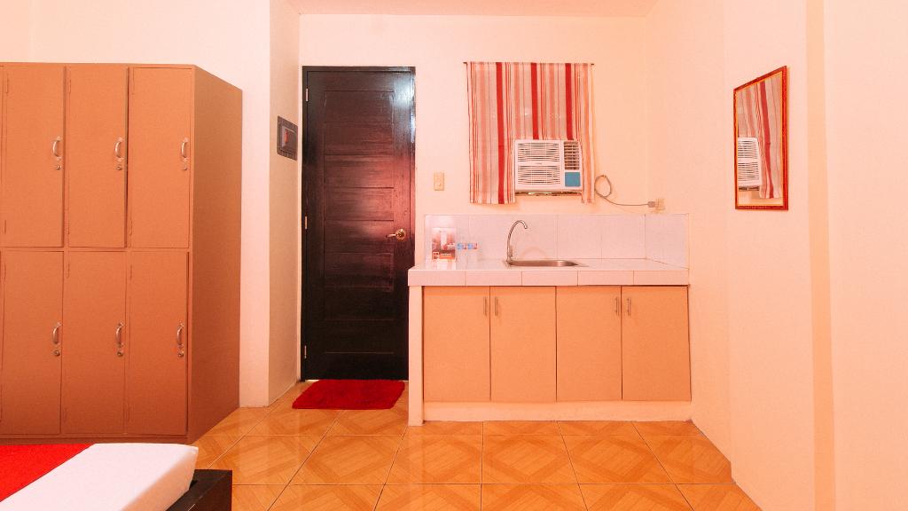 RedDoorz @ FDB Homes Nueva Ecija