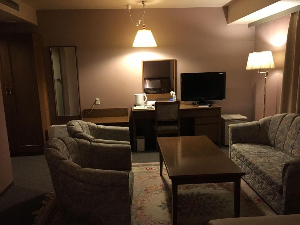 Hotel Crown Hills Takefu