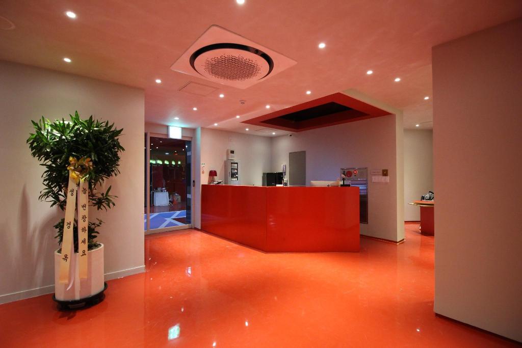 Bobo Hotel