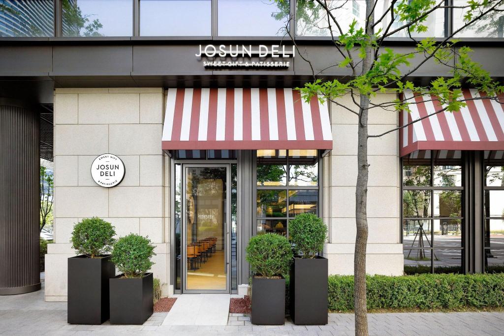 Gravity Seoul Pangyo Autograph Collection - General view