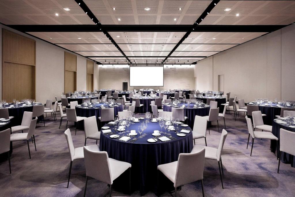 Gravity Seoul Pangyo Autograph Collection - Conferences