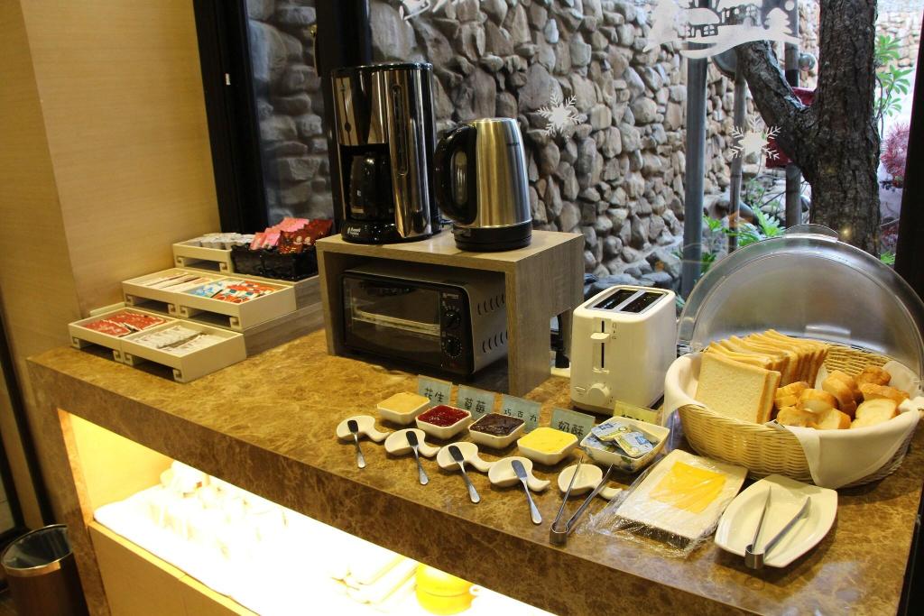 Feng Cai Motel