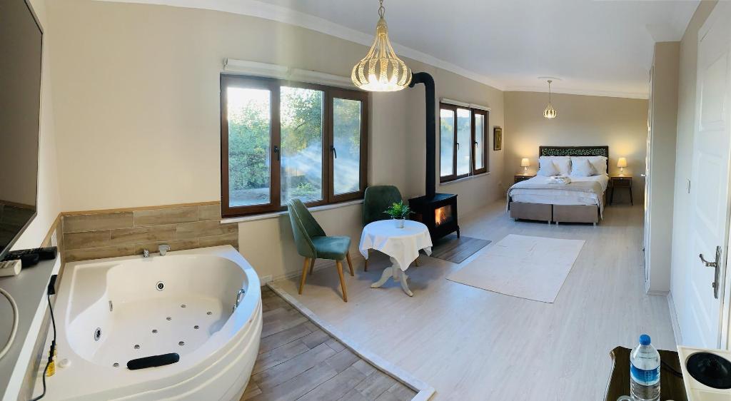 Beyaz Ev Agva - Adults Only