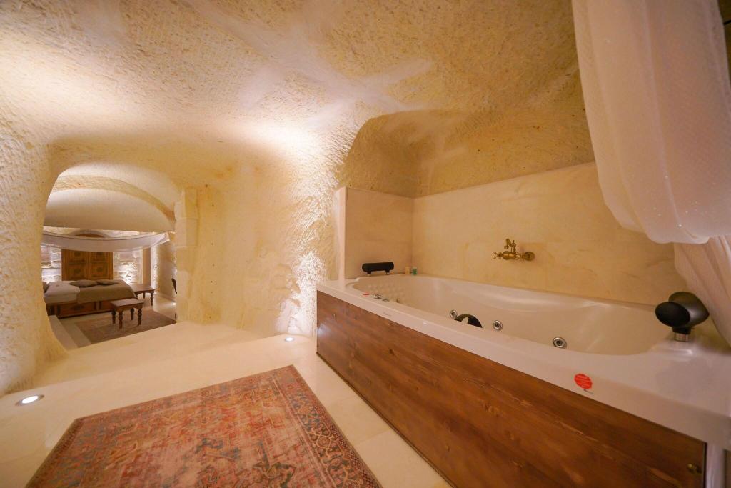 Fairyland Cave Hotel - Special Class
