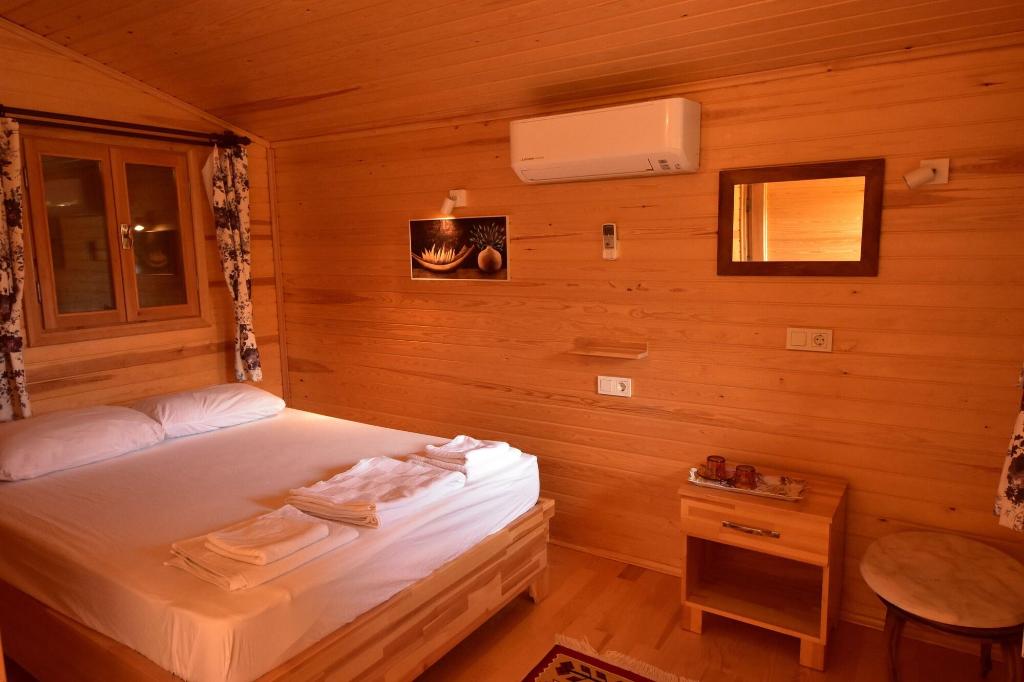 Lemon Garden Lodge