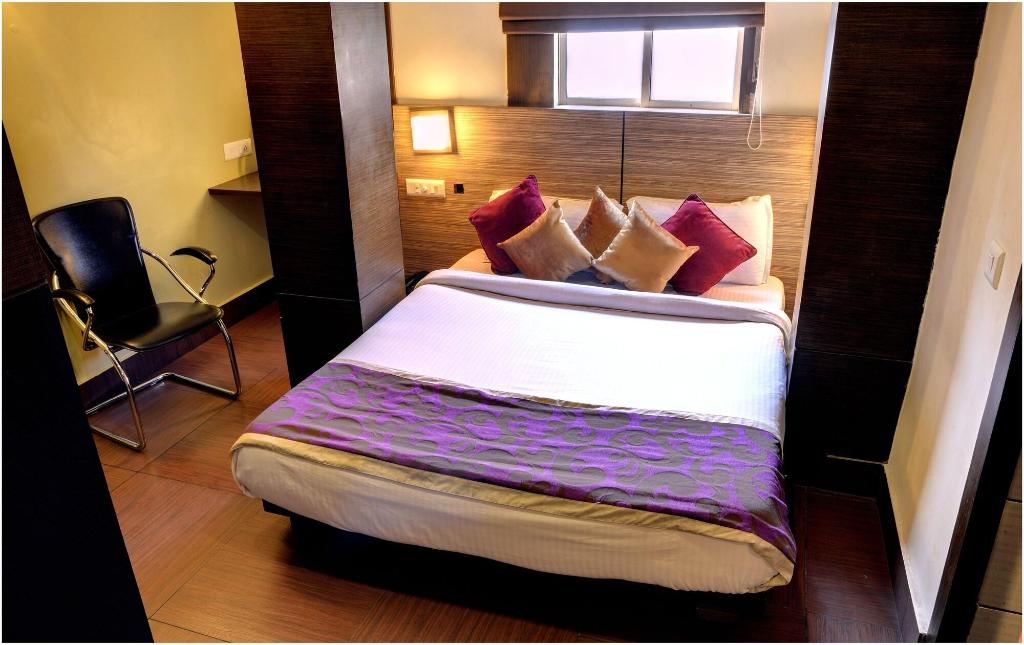 Mount Embassy Hotel