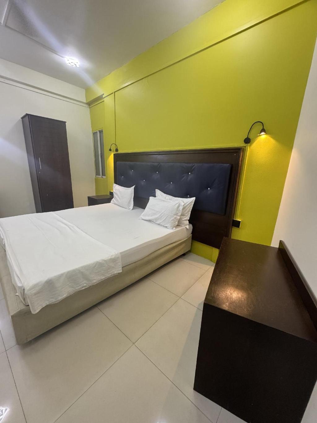 Metro City Hotel