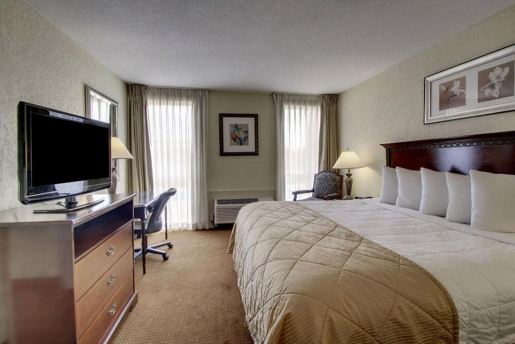 Canterbury Inn WICHITA