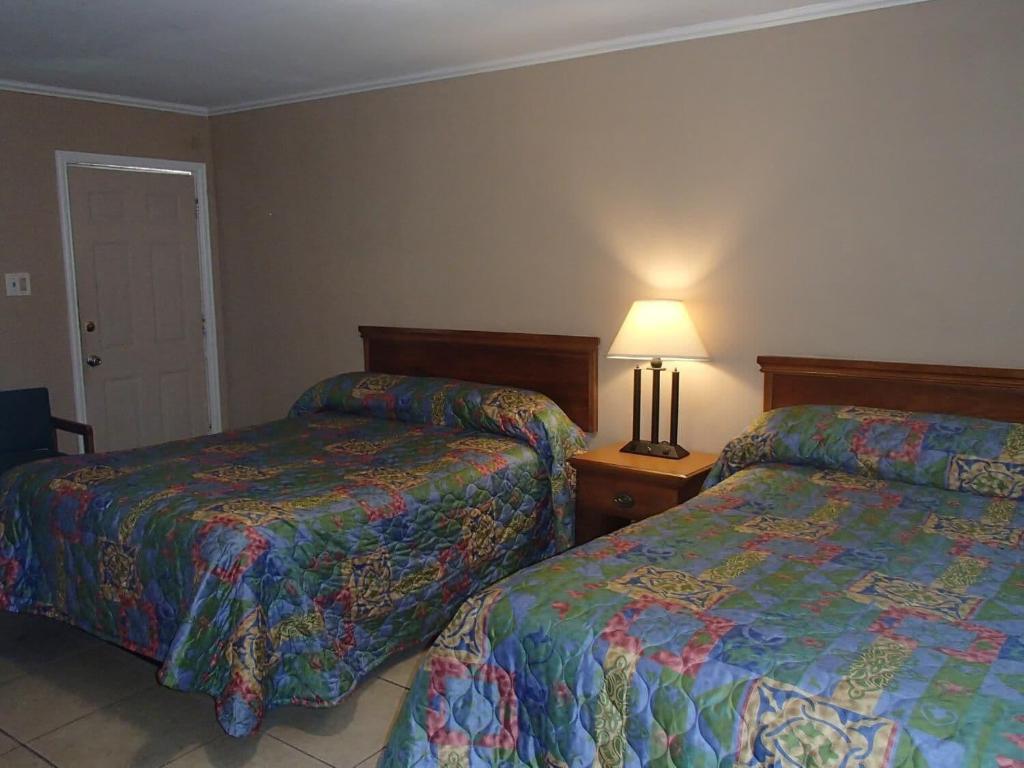Catalina Motel