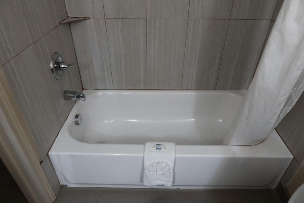Scottish Inns & Suites