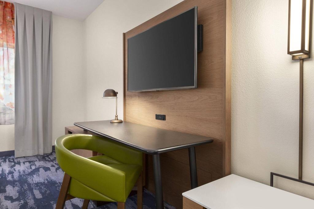 Fairfield Inn By Marriott Tracy