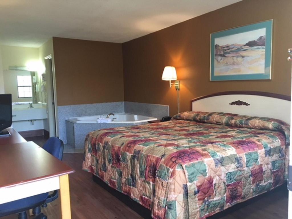 Budget Inn And Suites