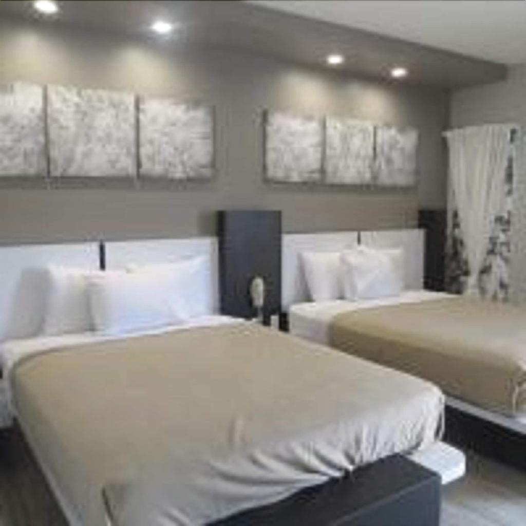 Crystal Inn