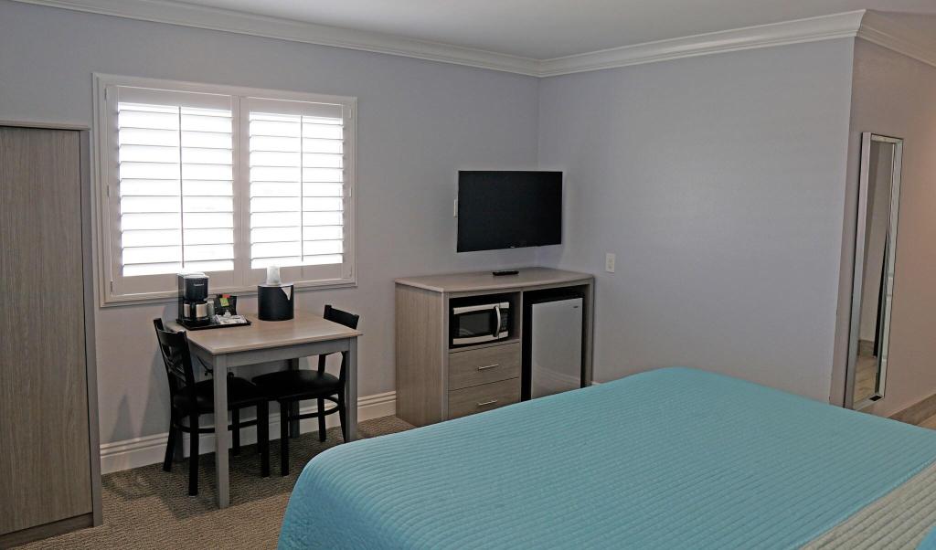 Surf City Inn