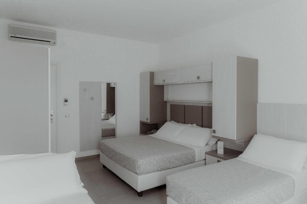 Hotel Caravel