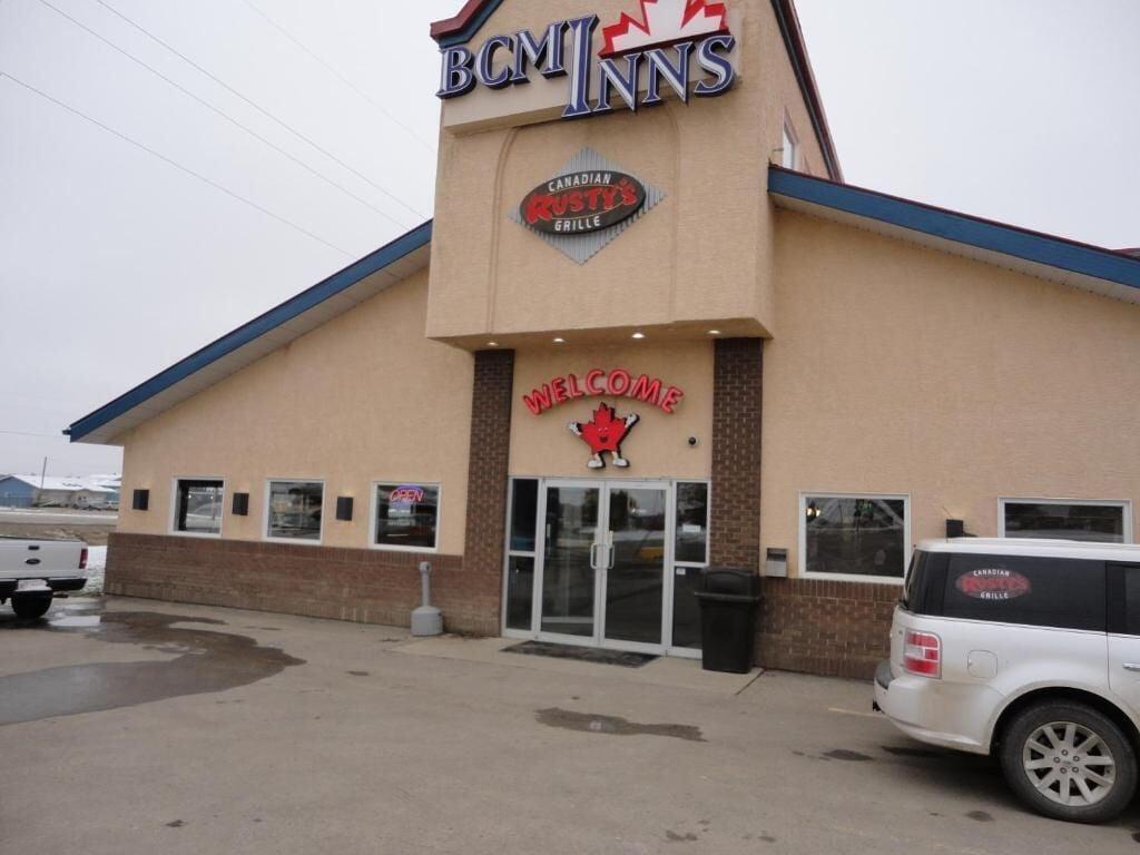 Best Canadian Motor Inn Drayton Valley