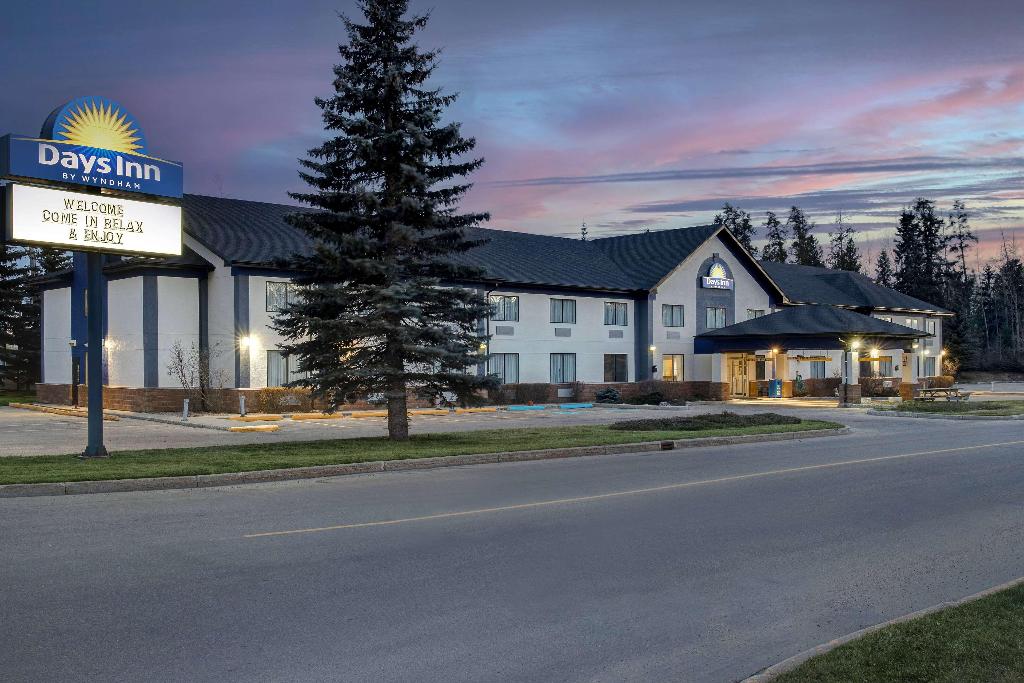 Days Inn by Wyndham Whitecourt