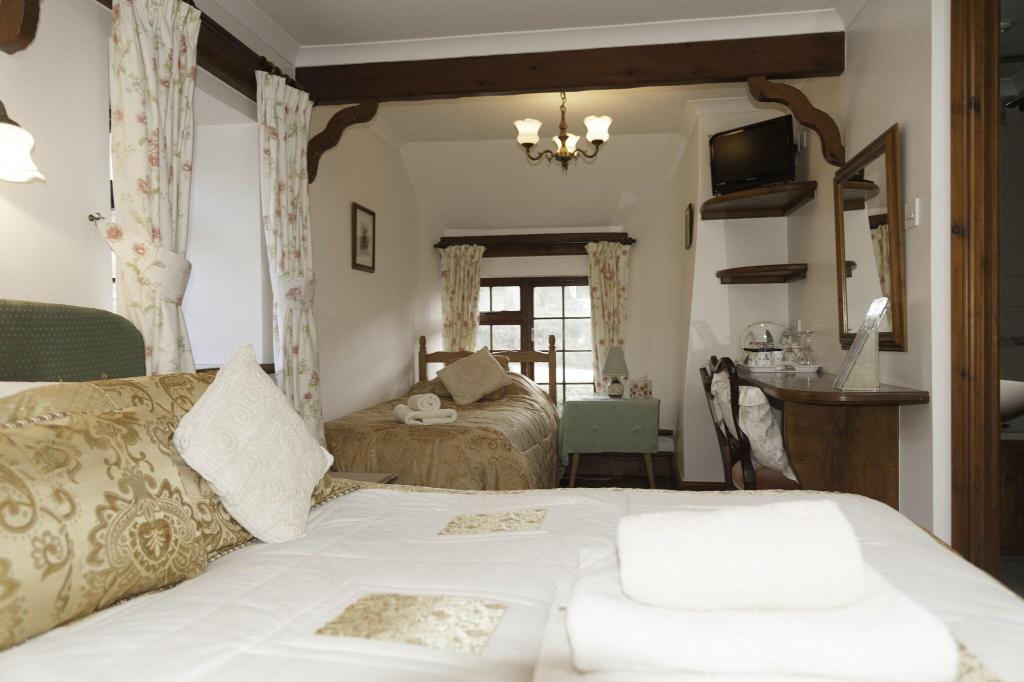 Burton Farmhouse
