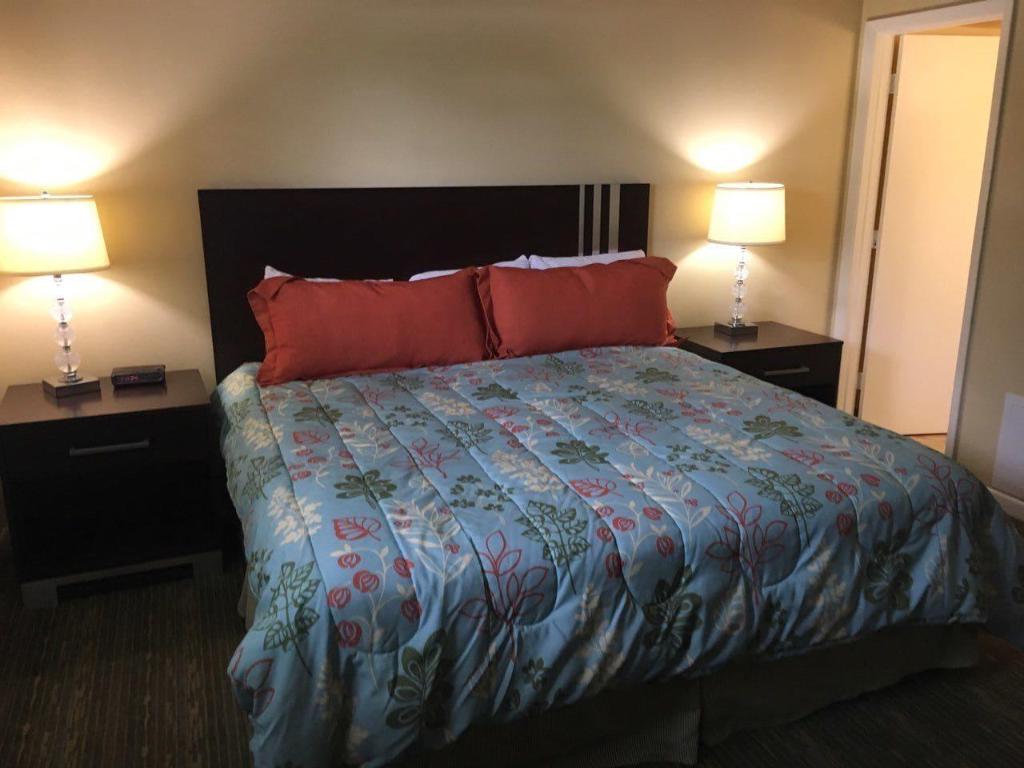 Surfsider Resort