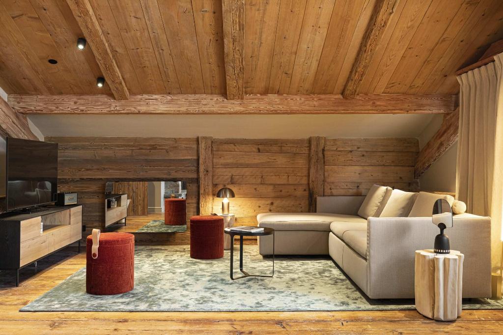 Hotel Le Chabichou