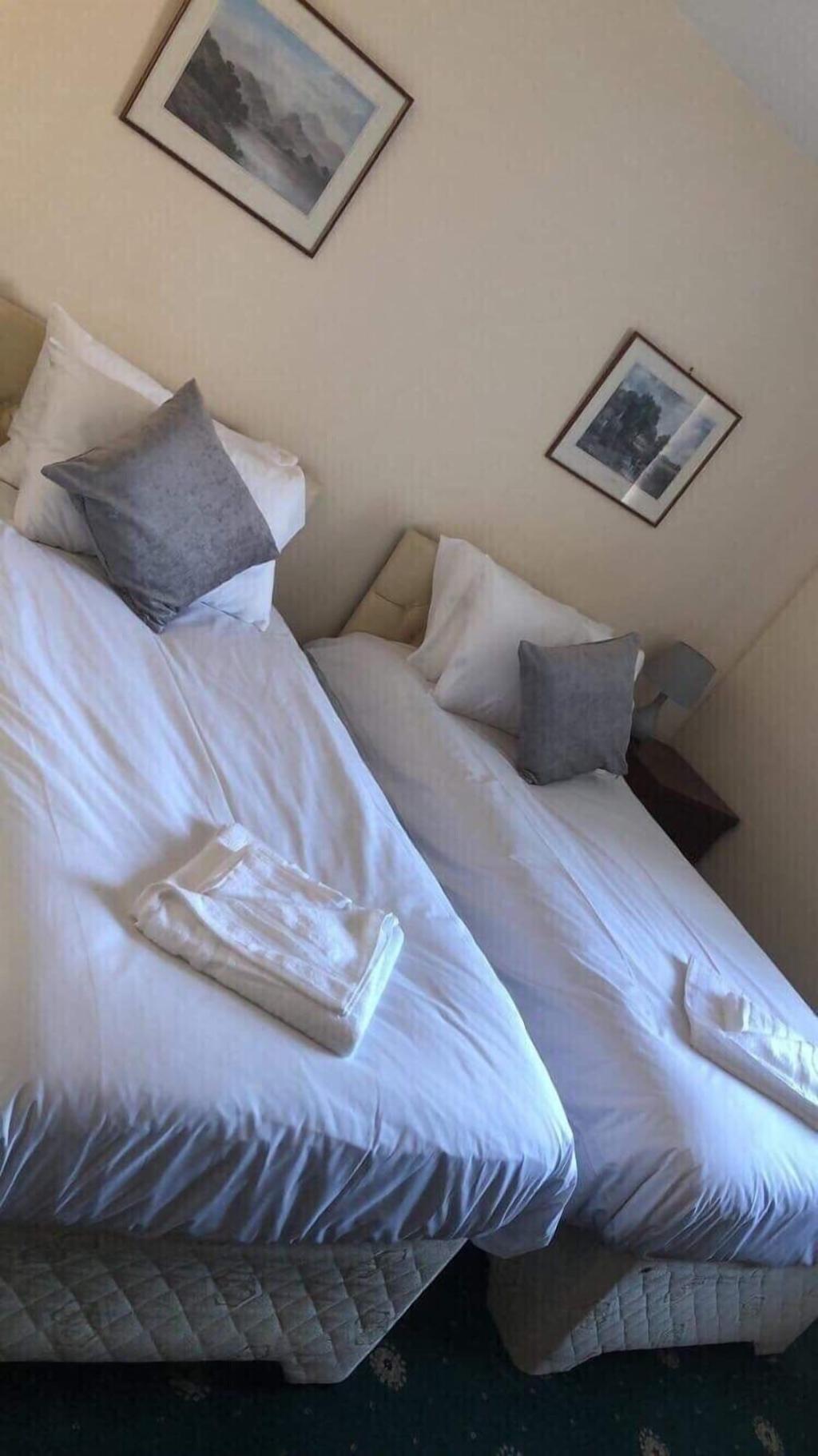 George And Abbotsford Hotel