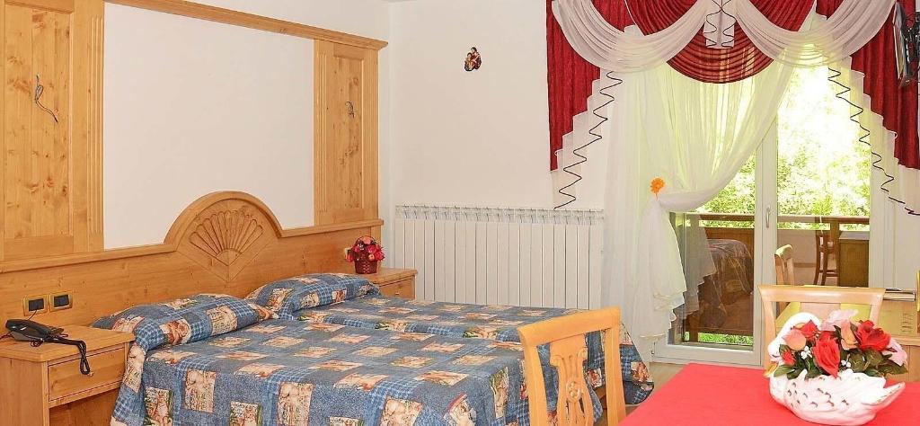 Hotel La Roccia