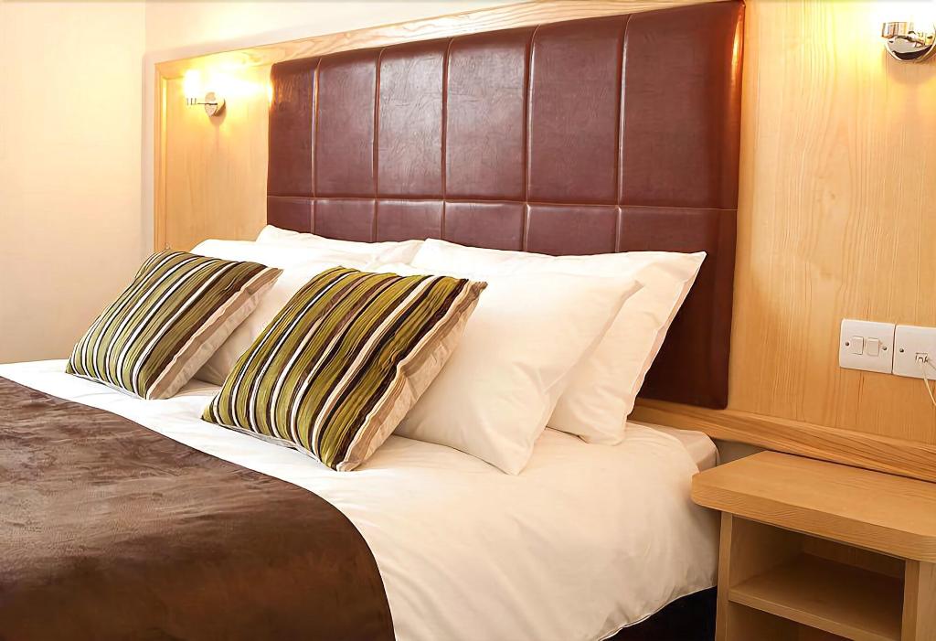 St. Ives Hotel