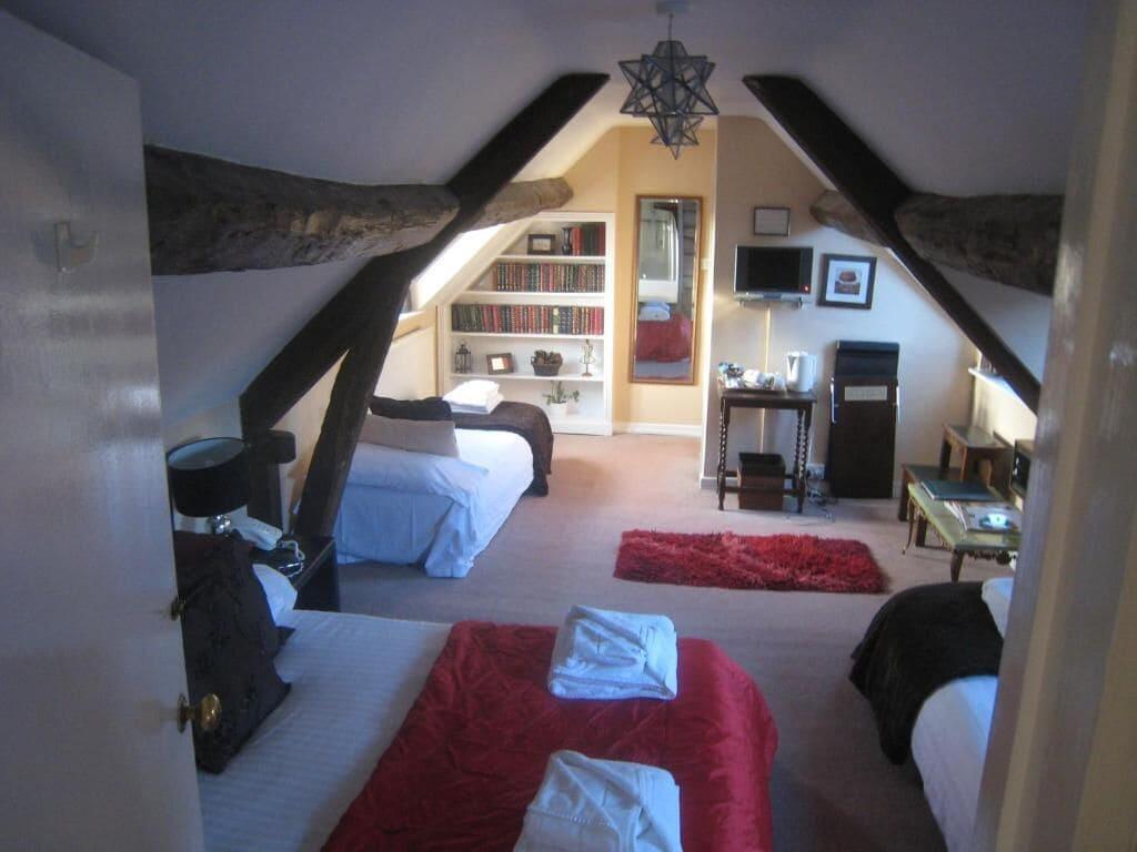 Inn For All Seasons Hotel