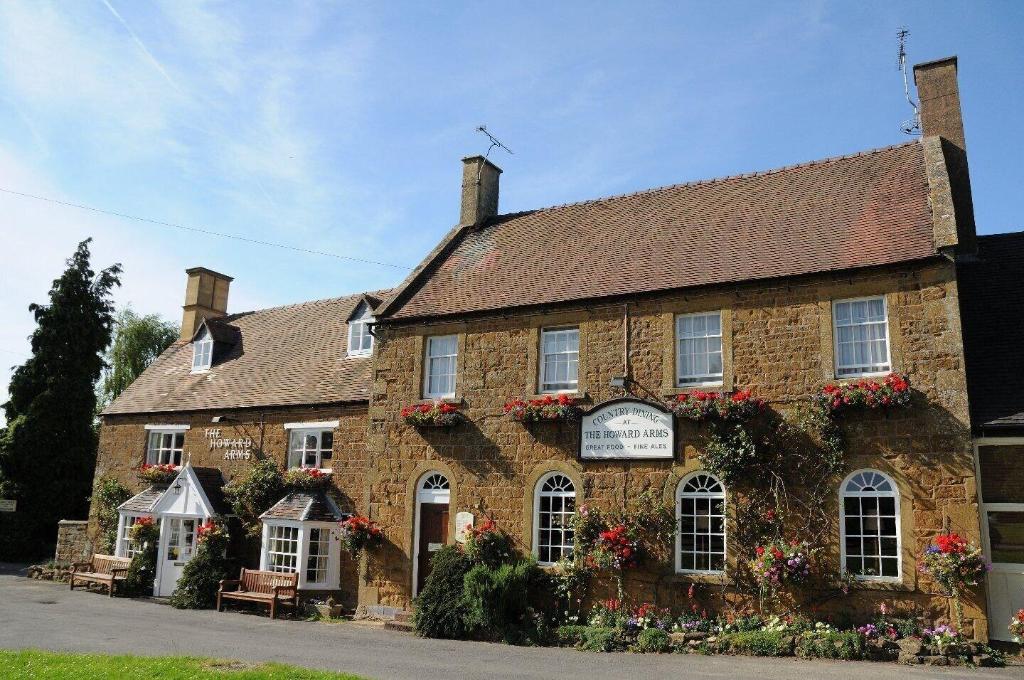 The Howard Arms - General view