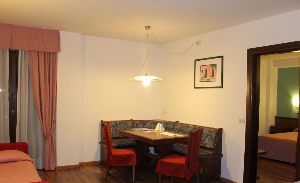 Hotel Baita Clementi