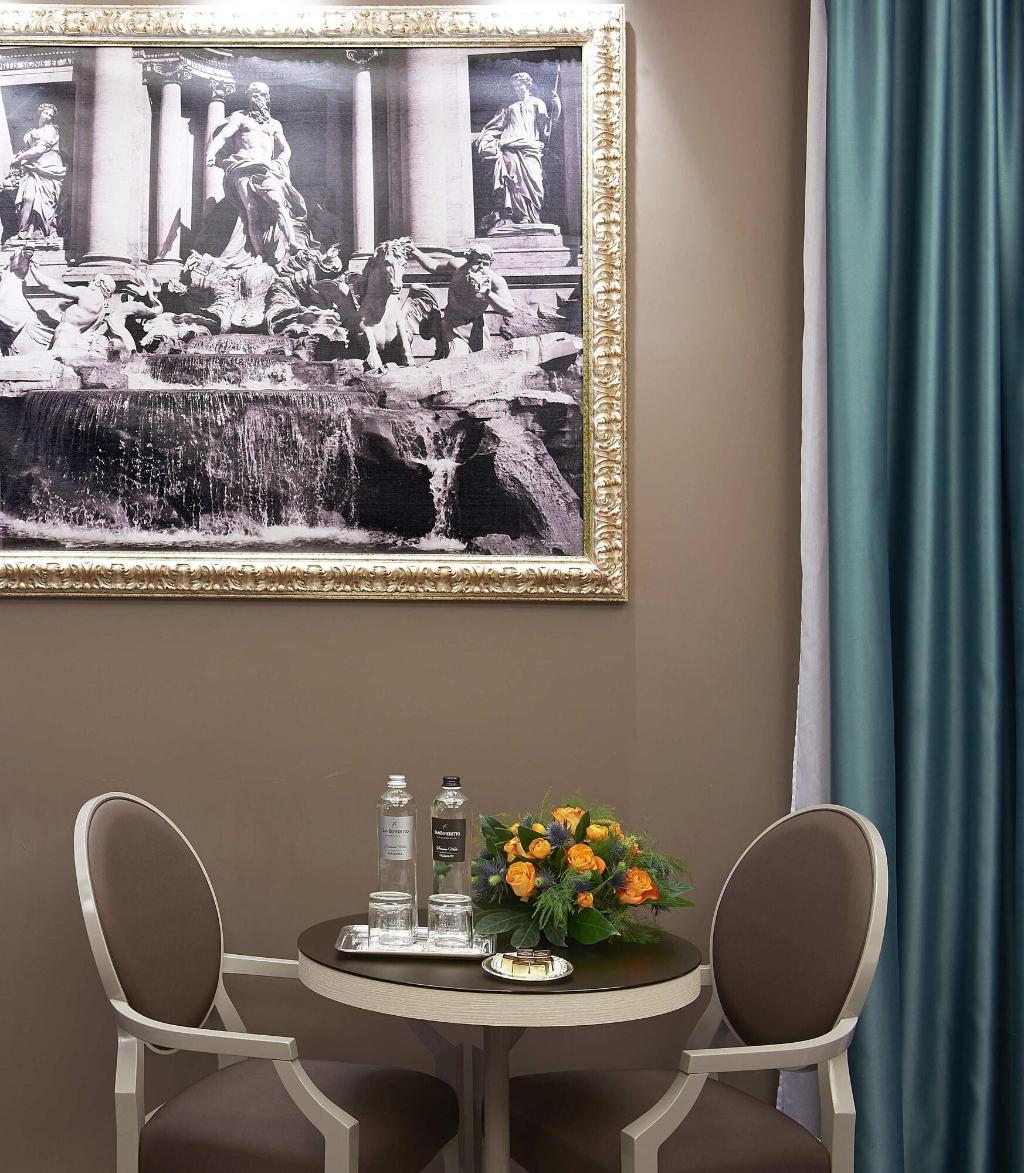 Harry's Bar Trevi Hotel & Restaurant
