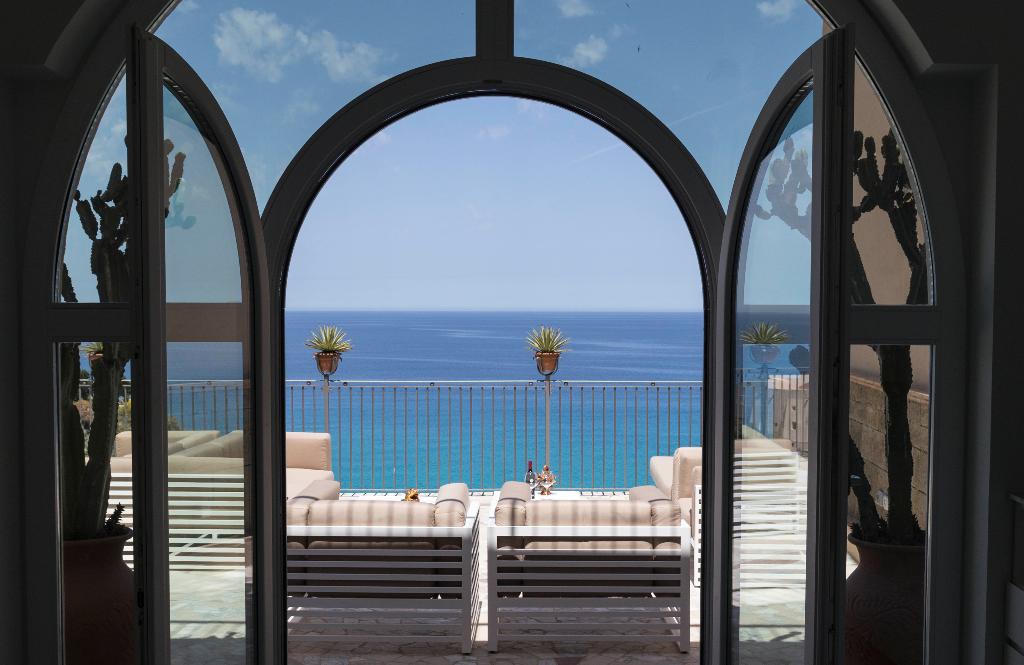 La Dolce Vita A Tropea