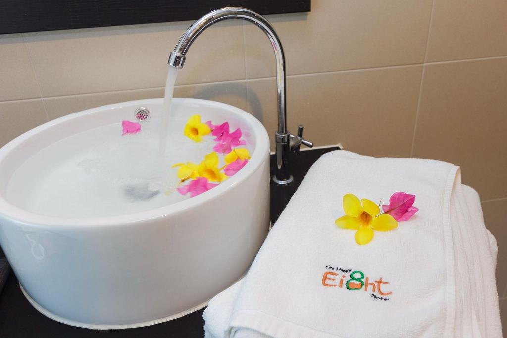 Happy Eight Resort by ZUZU