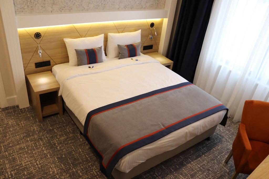 DES'OTEL
