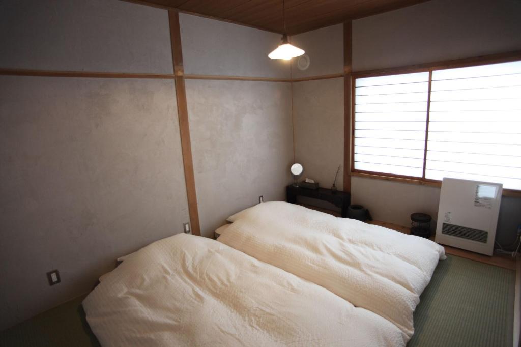 Small Town Hostel Hakodate