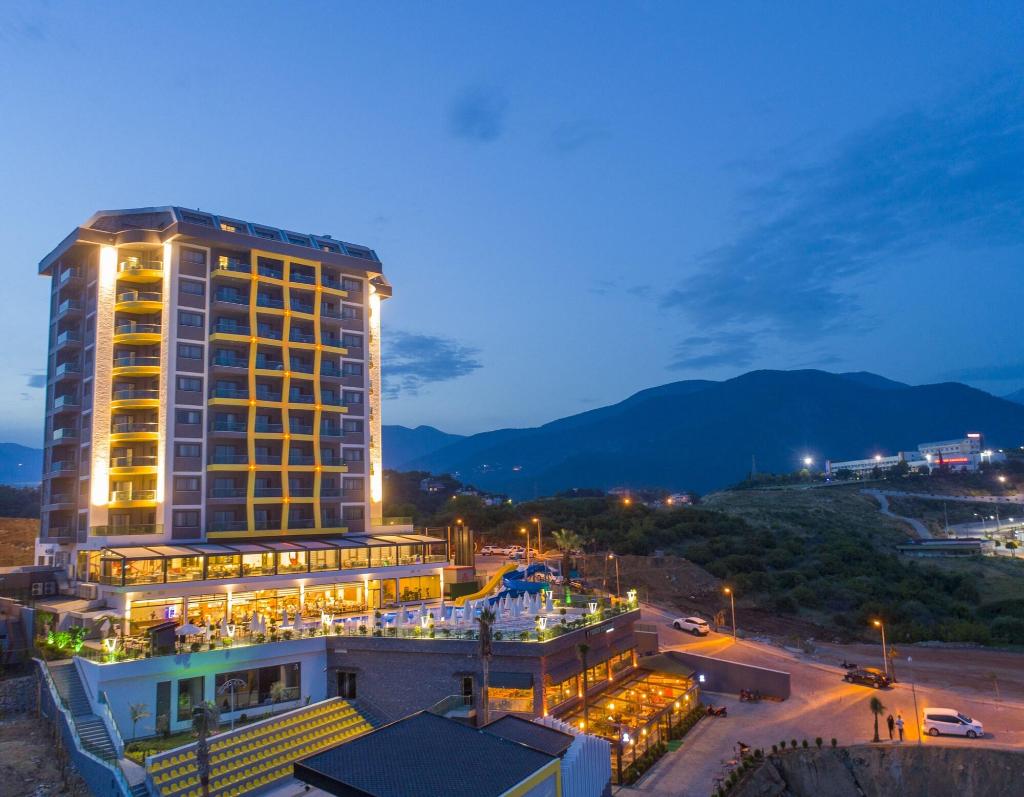 Campus Hill Hotel 1