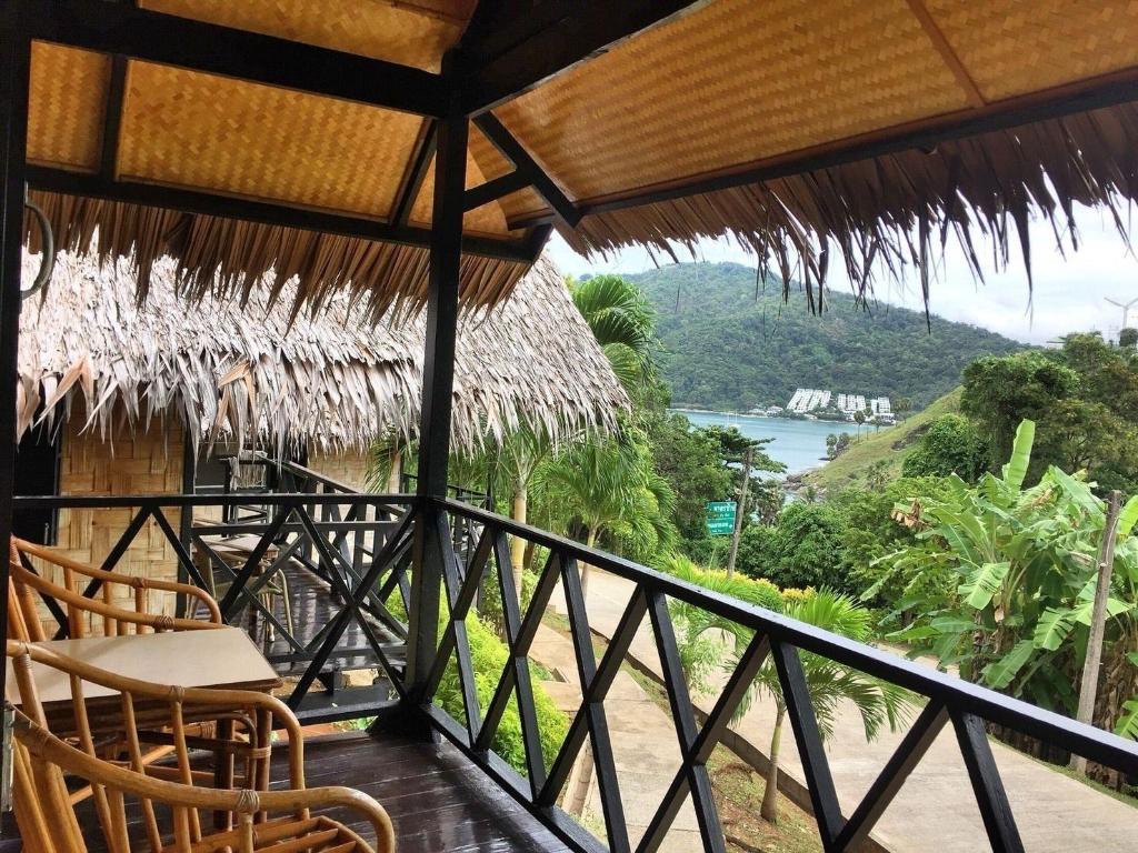 Naiya Beach Bungalow