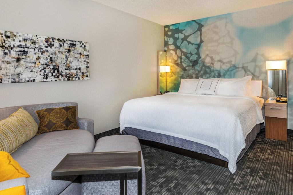 Courtyard By Marriott Nashville At Opryland