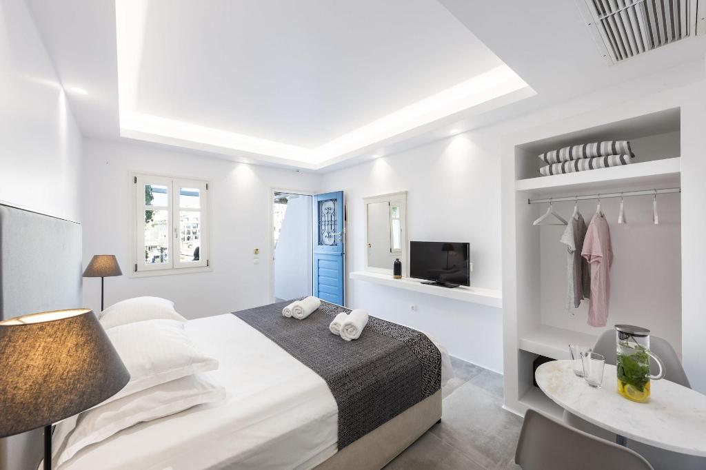 Alexandros Studios & Apartments