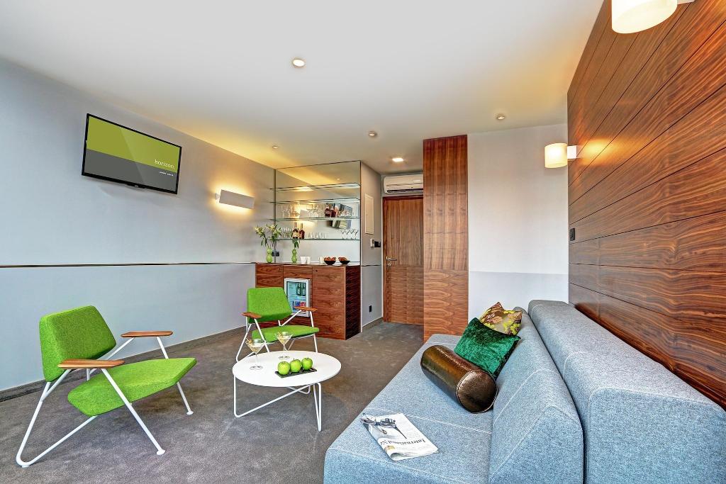 Horizon Luxury Suites
