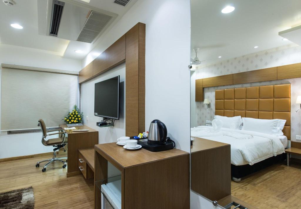 Hotel Atishay