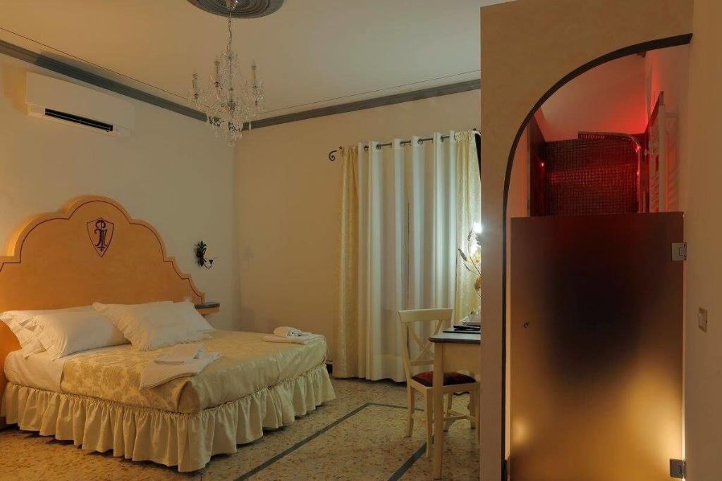 Palazzo Mari Suite & Rooms