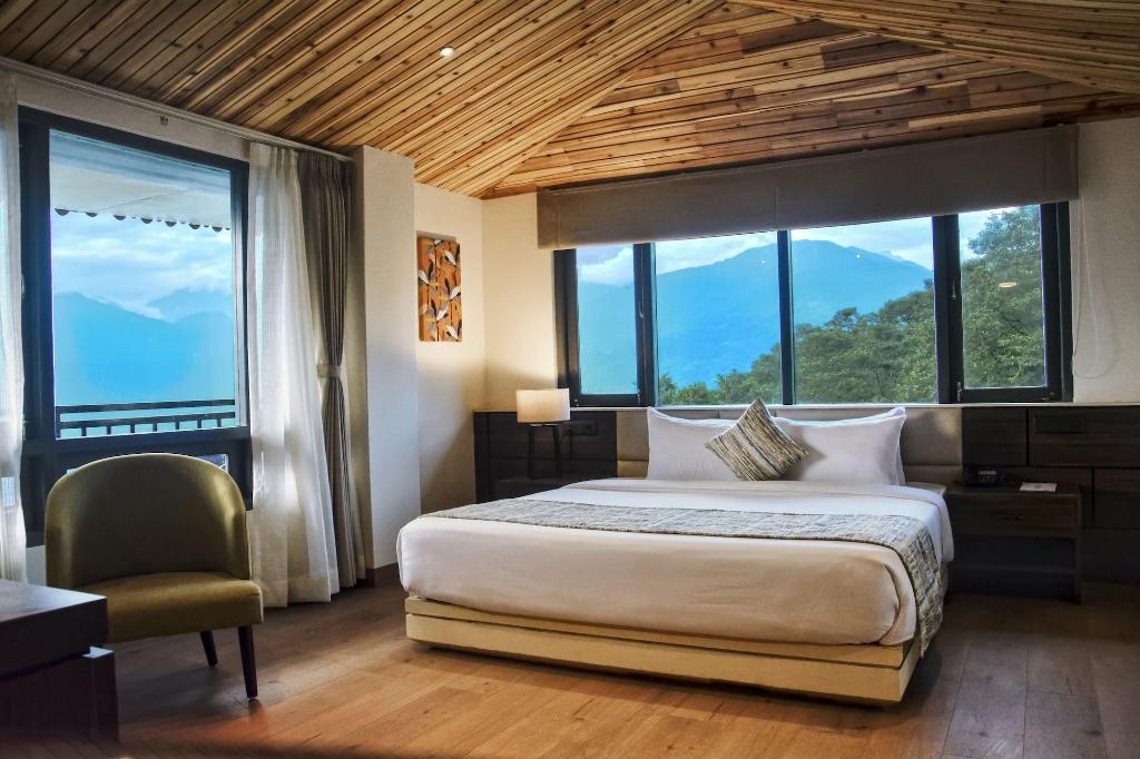 Udaan Olive Hotel & Spa Pelling