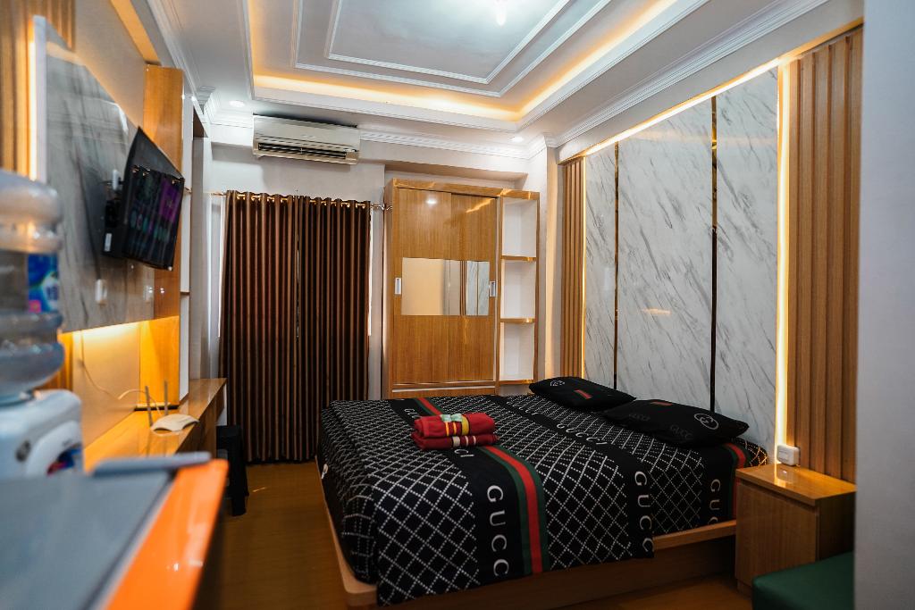 The Suite Metro Apartment by King Official