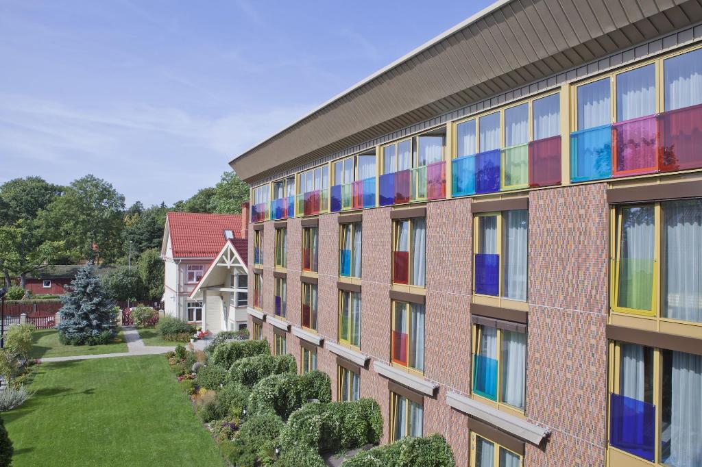 Kurshi Hotel And Spa