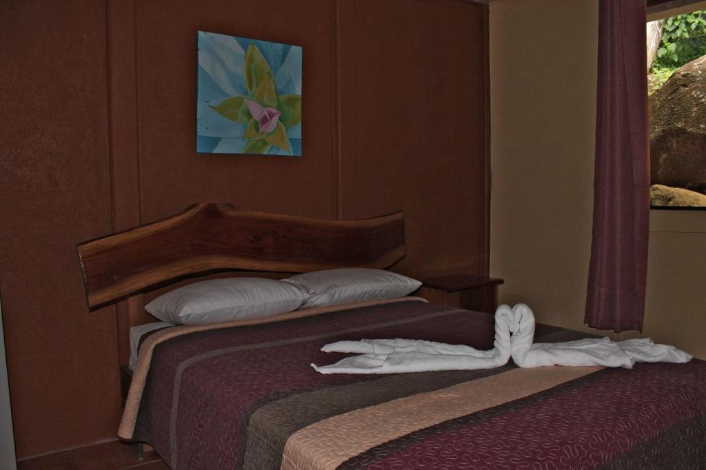 Greemount Hotel