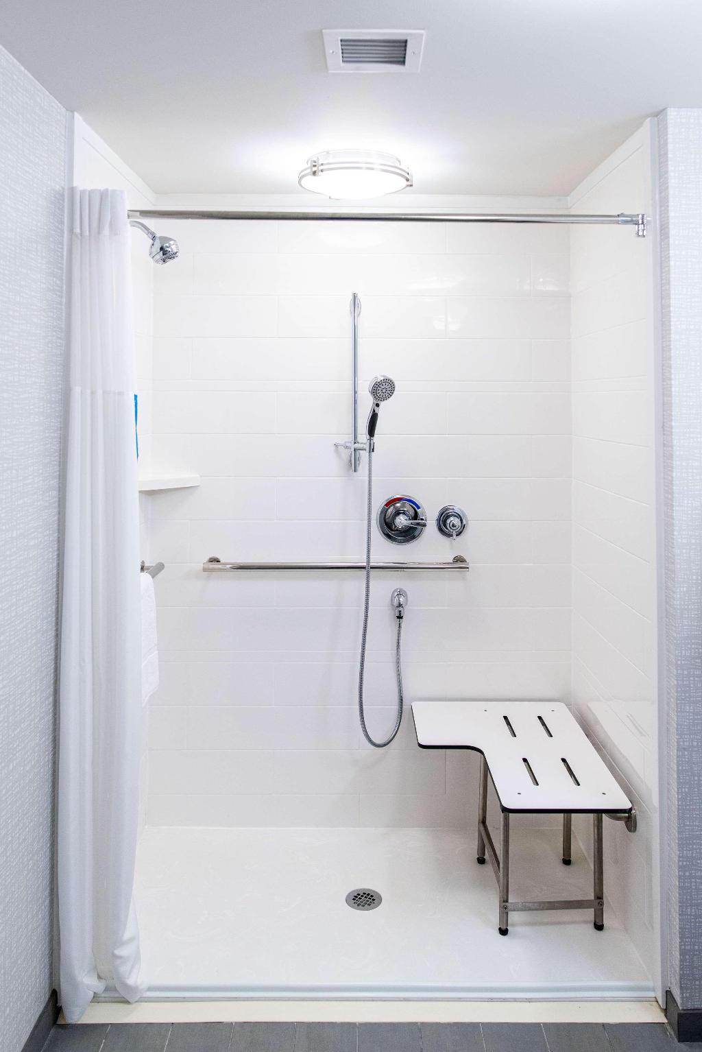 Hampton Inn By Hilton Paris Il