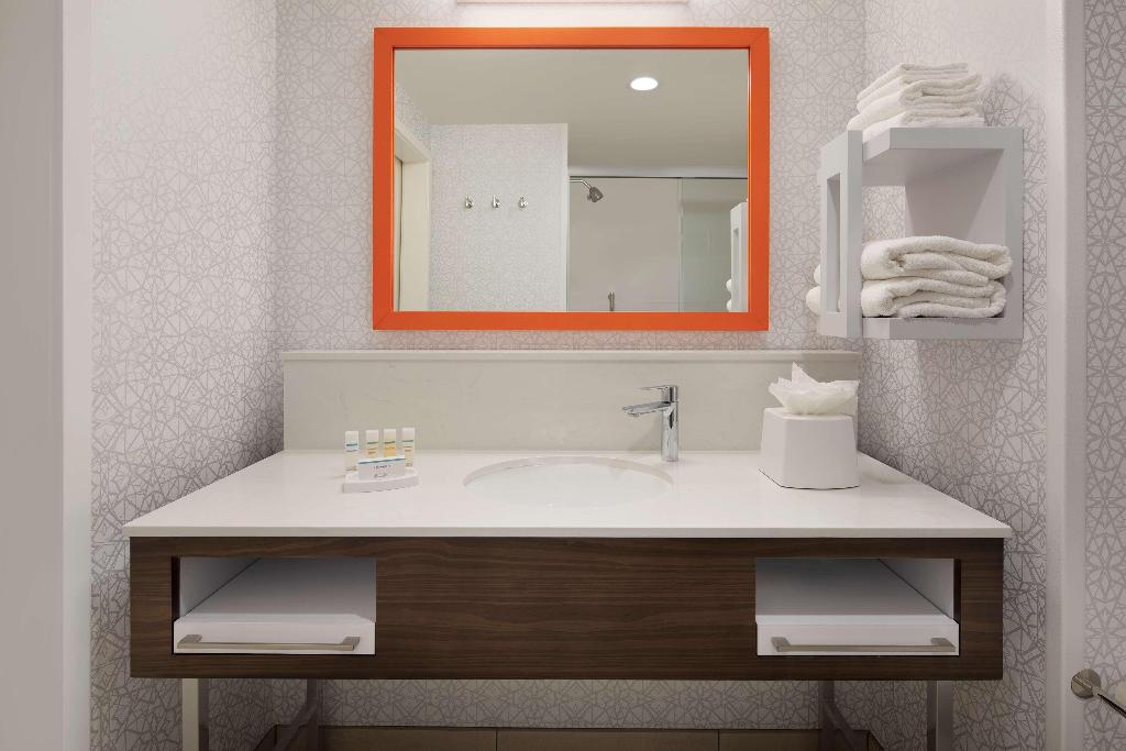 Hampton Inn Santa Cruz West