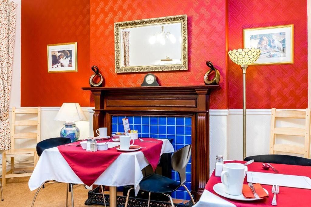 St Mary's Guest House - Restaurant