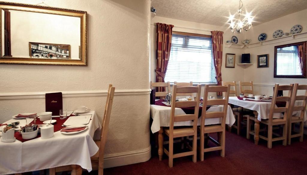 St Mary's Guest House - Restaurant
